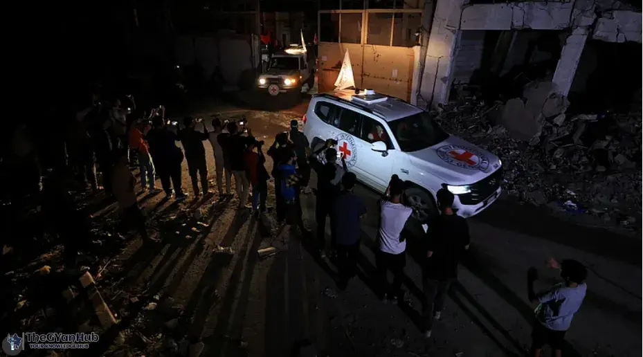 Gaza residents amid uncertainty following renewed Israel-Hamas accusations