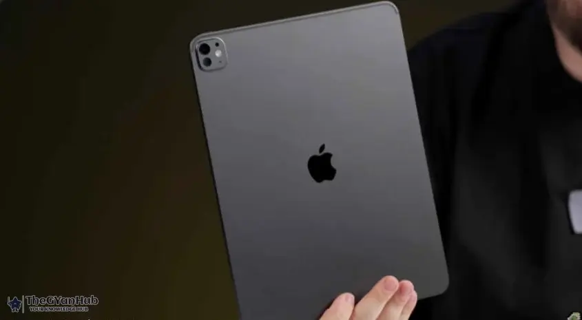 Realme GT 8 Pro smartphone photography demo featuring Ricoh lens innovation