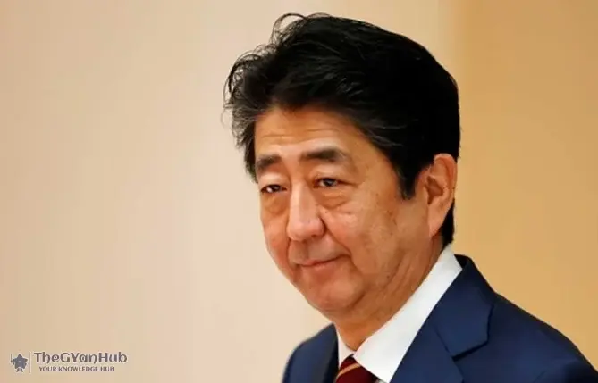 Police officers escorting Yamagami Tetsuya to court in Japan