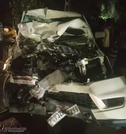 कंटेनर ने रोक दी एसयूवी की राह, अमेठी में एक युवक घायल-मृत, हाईवे जाम