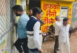 अमेठी में किसानों की बेचैनी: समितियों खाली और चार बड़े IFFCO केंद्रों पर नहीं है खाद|