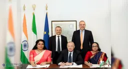 Devendra Fadnavis praises the Prada Pact for empowering Maharashtra’s artisans